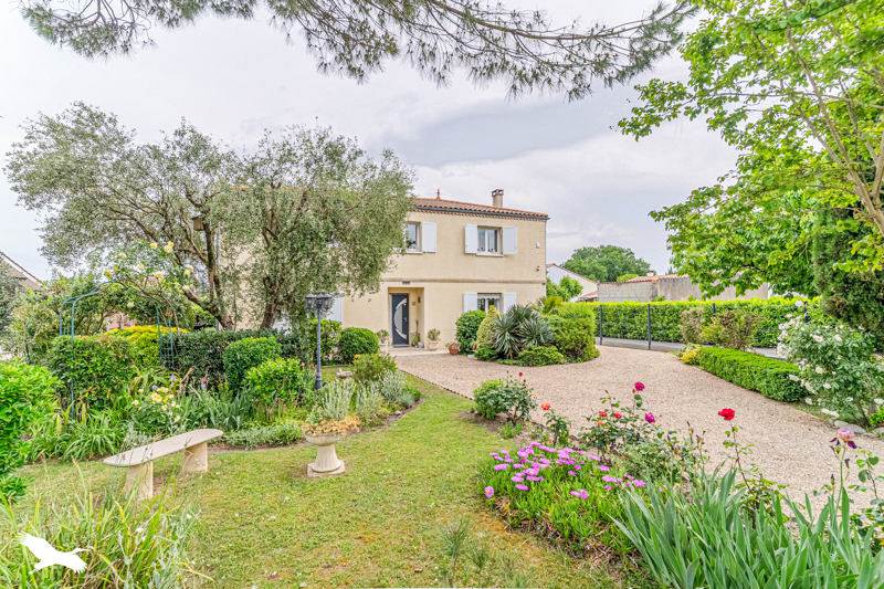 Vente Maison BLANQUEFORT - 7 pièces -155 m² - (33290)