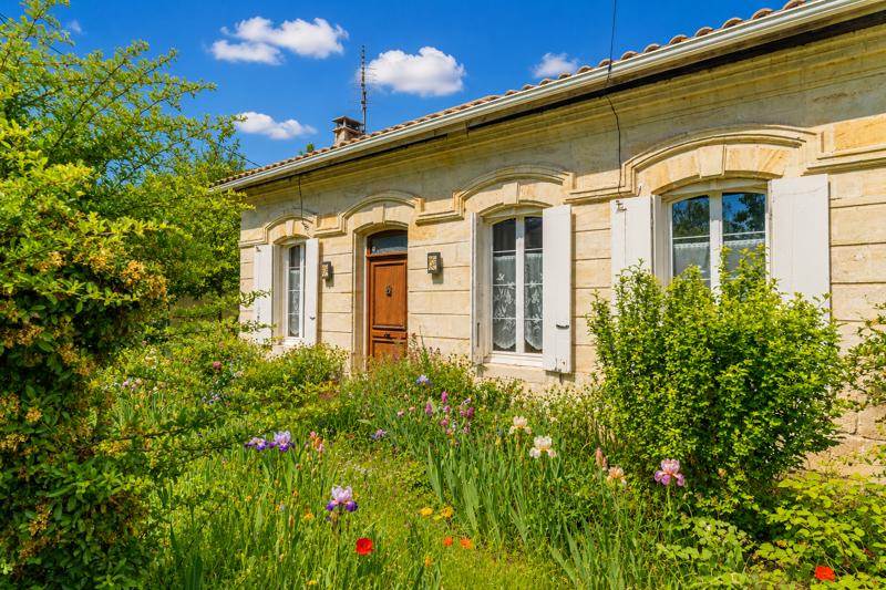 Vente Maison BLANQUEFORT - 3 pièces -94 m² - (33290)
