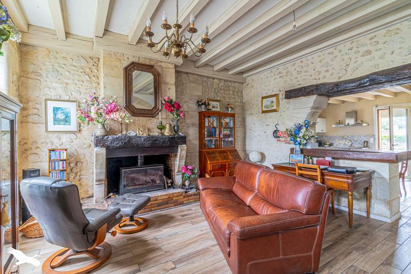 Vente Maison BLANQUEFORT - 3 pièces -94 m² - (33290)