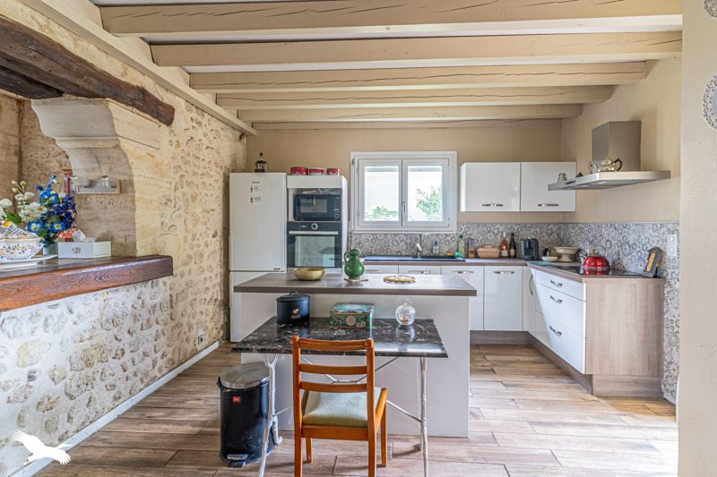 Vente Maison BLANQUEFORT - 3 pièces -94 m² - (33290)