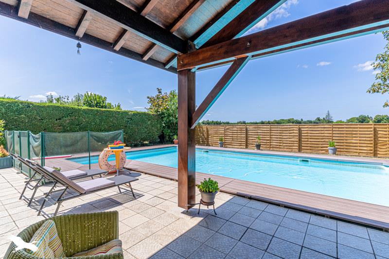 Maison 6 pièces 137 m² · à Blanquefort · 137 m² · 493 500 €