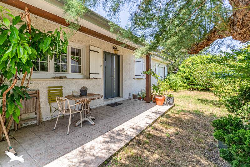Vente Maison BLANQUEFORT - 5 pièces -100 m² - (33290)