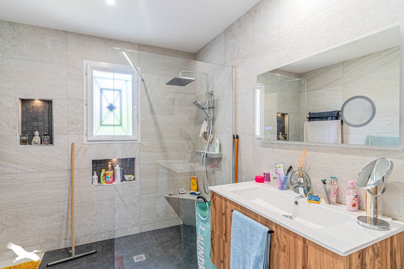 Vente Maison BLANQUEFORT - 6 pièces -143 m² - (33290)