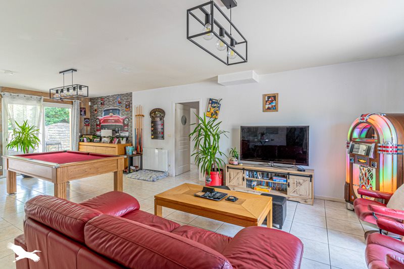 Vente Maison BLANQUEFORT - 6 pièces -143 m² - (33290)