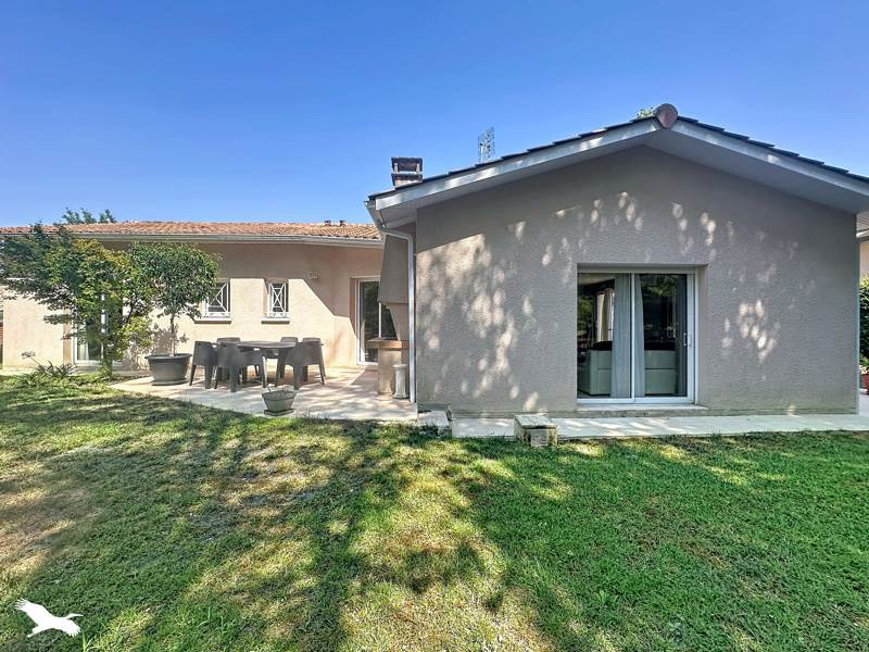 Vente Maison BLANQUEFORT - 6 pièces -135 m² - (33290)