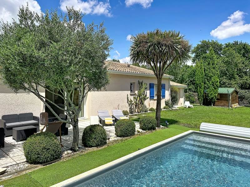 Vente Maison PAREMPUYRE - 6 pièces -125 m² - (33290)