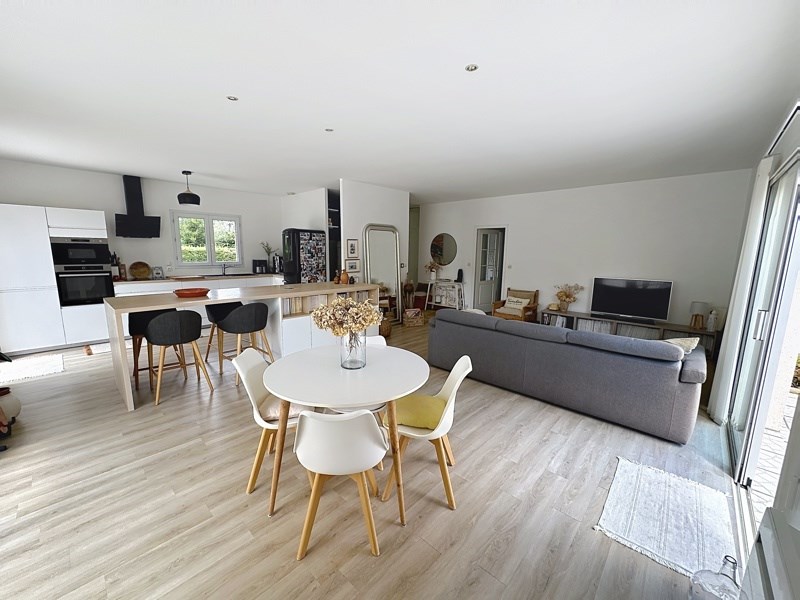 Vente Maison PAREMPUYRE - 6 pièces -125 m² - (33290)