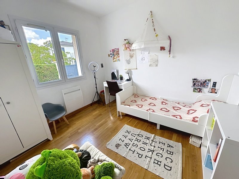 Vente Maison PAREMPUYRE - 6 pièces -125 m² - (33290)