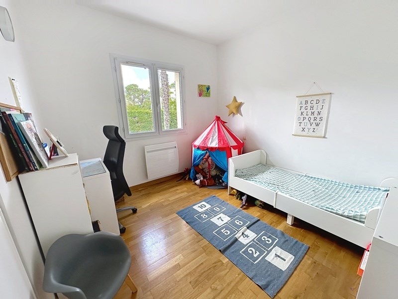 Vente Maison PAREMPUYRE - 6 pièces -125 m² - (33290)