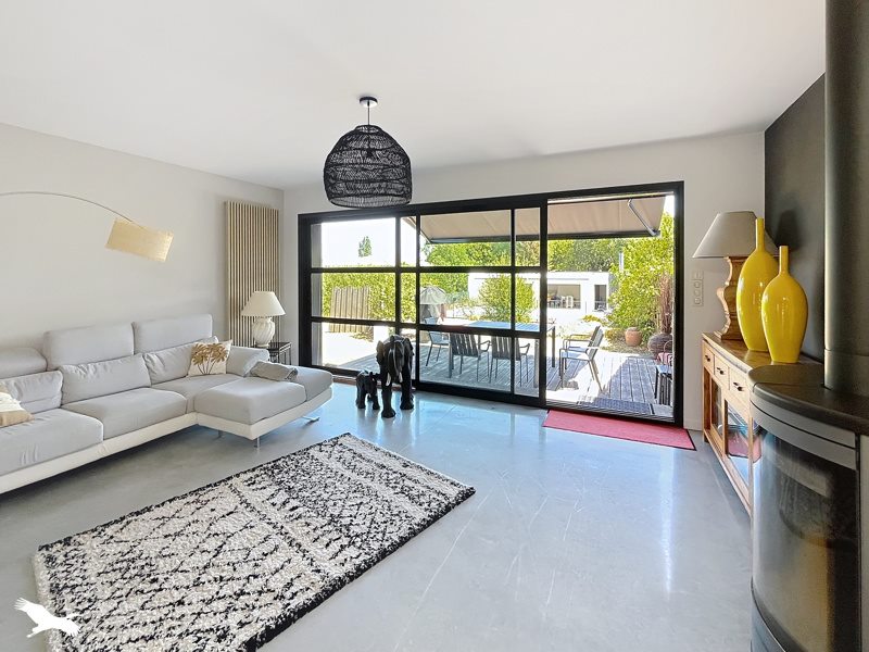 Maison 6 pièces 217 m² · à Ludon-Médoc · 217 m² · 551 200 €