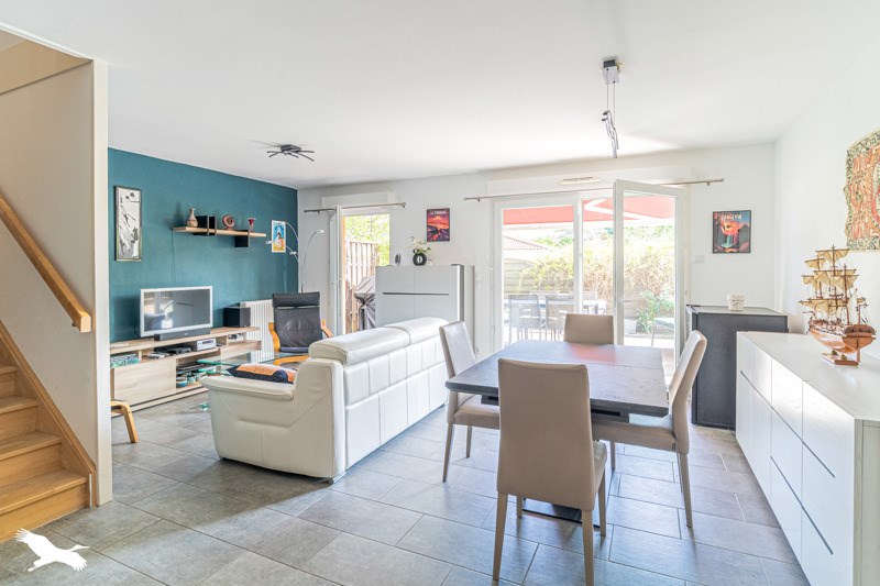 Vente Maison PAREMPUYRE - 5 pièces -82 m² - (33290)