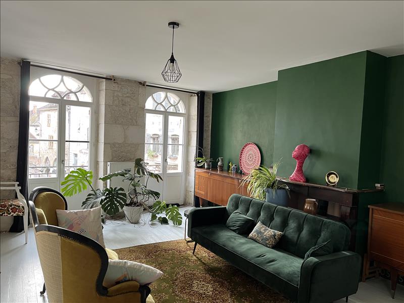 Vente Maison SOUILLAC - 6 pièces -147 m² - (46200)
