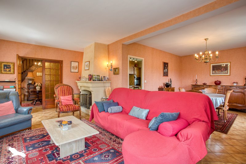 Vente Maison LACHAPELLE AUZAC - 7 pièces -174 m² - (46200)