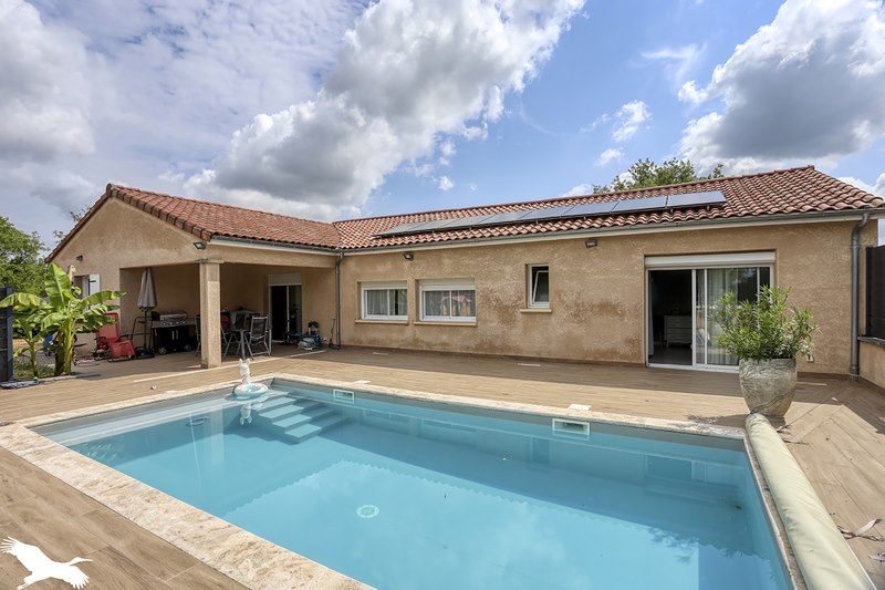 Maison 8 pièces 197 m² · à Lachapelle-Auzac · 197 m² · 360 000 €