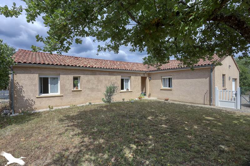Vente Maison LACHAPELLE AUZAC - 8 pièces -197 m² - (46200)