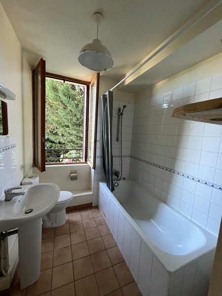 Vente Appartement SOUILLAC - 3 pièces -65 m² - (46200)