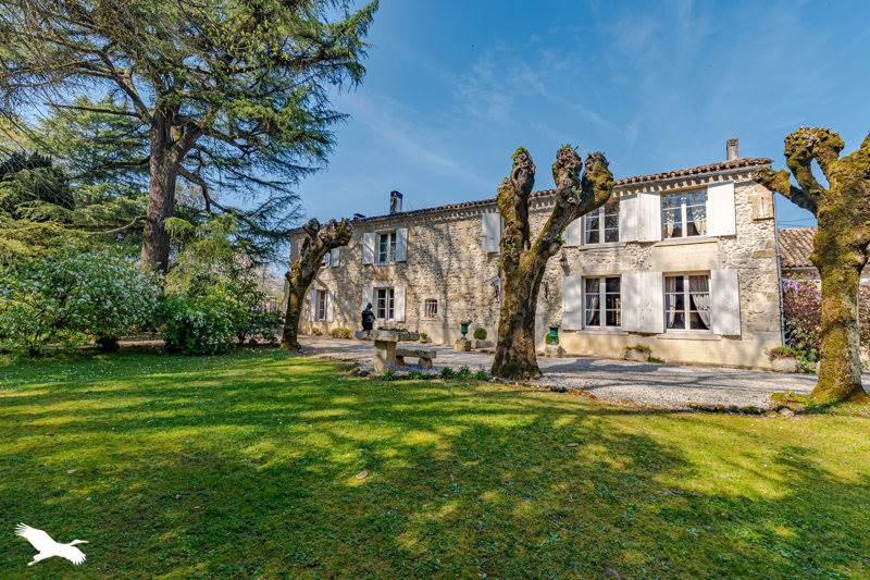 Vente Maison FLOIRAC - 6 pièces -230 m² - (33270)