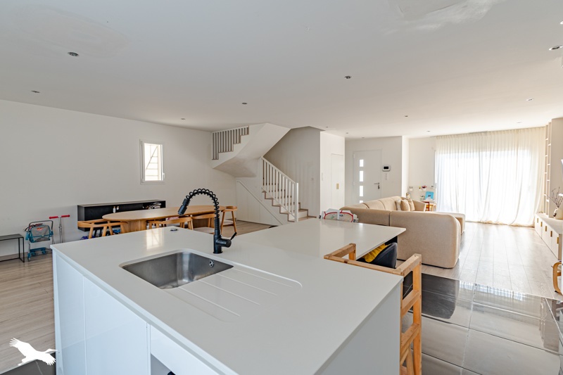 Vente Maison FLOIRAC - 5 pièces -135 m² - (33270)
