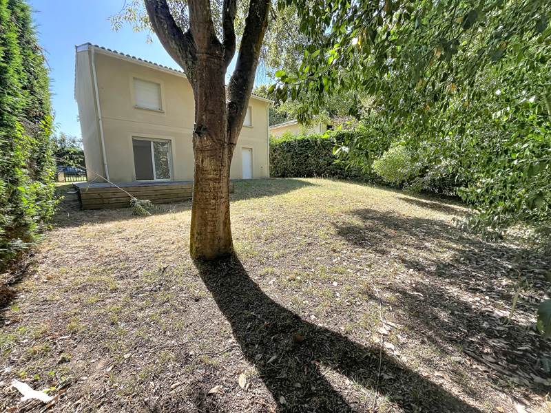 Vente Maison FLOIRAC - 4 pièces -90 m² - (33270)