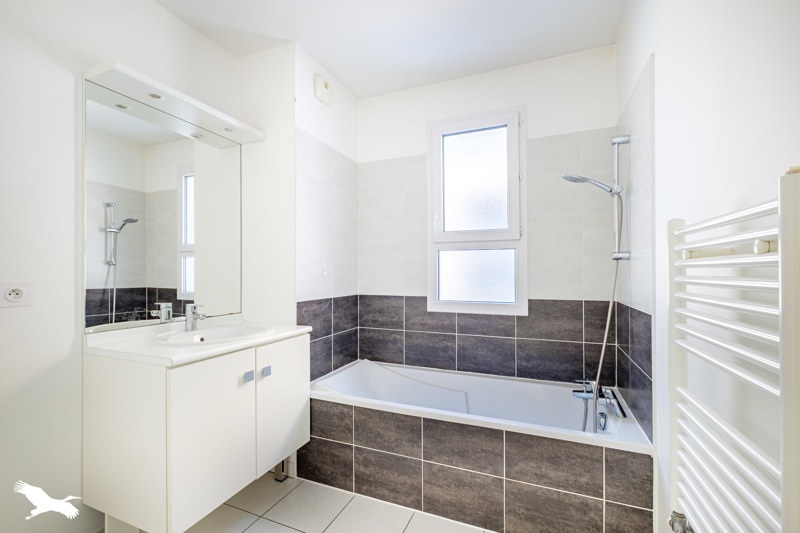 Vente Appartement LYON 07 - 3 pièces -67 m² - (69007)