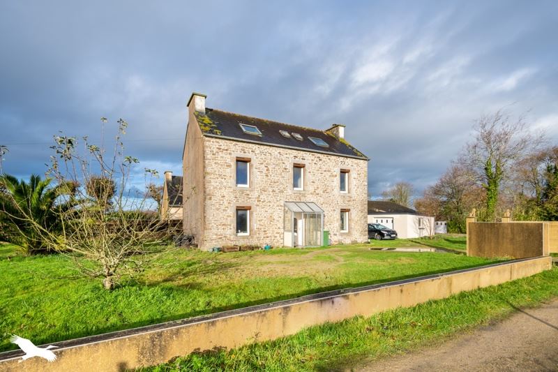 Vente Maison ST THONAN - 6 pièces -128 m² - (29800)
