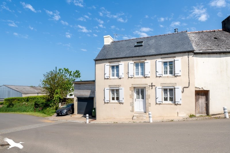 Vente Maison LANNEUFFRET - 6 pièces -98 m² - (29400)
