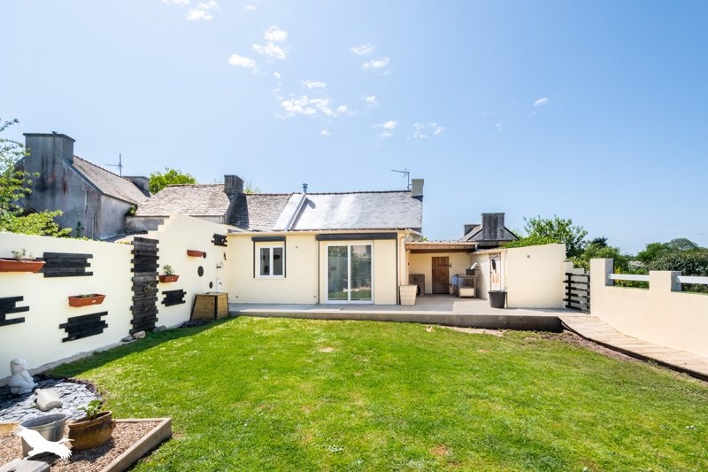 Vente Maison LANNEUFFRET - 6 pièces -98 m² - (29400)