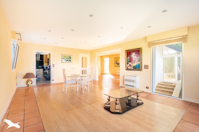 Vente Maison PENCRAN - 8 pièces -197 m² - (29800)