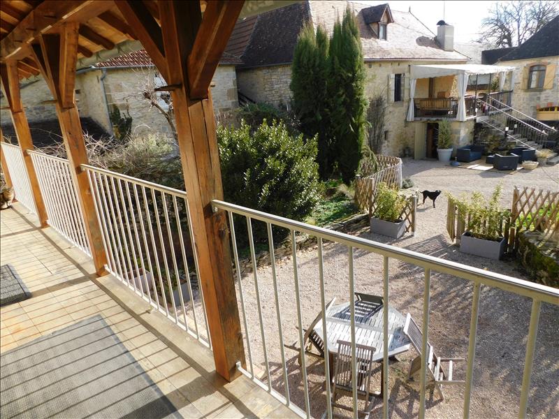 Vente Maison RUDELLE - 8 pièces -202 m² - (46120)