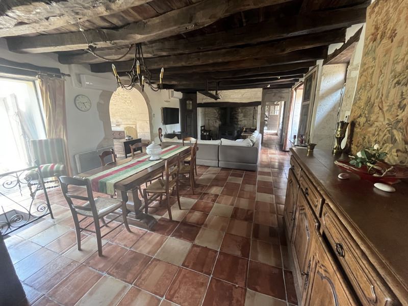 Vente Maison LE BASTIT - 6 pièces -230 m² - (46500)