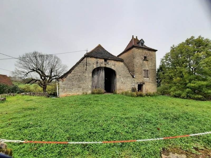 Vente Grange GRAMAT - 4 pièces -289 m² - (46500)