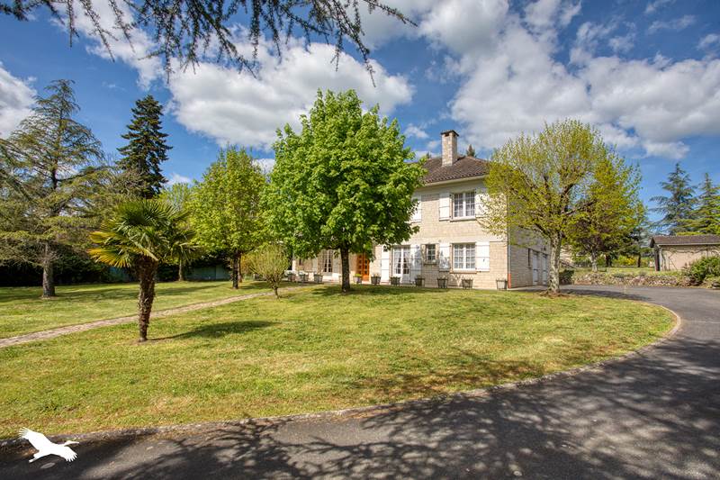 Vente Maison GRAMAT - 7 pièces -256 m² - (46500)