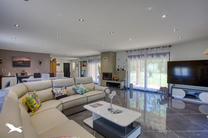 Vente Maison ISSENDOLUS - 5 pièces -250 m² - (46500)