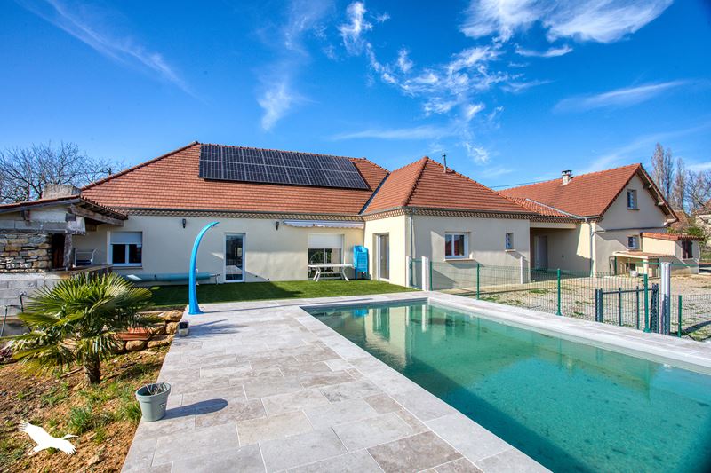 Vente Maison Mayrinhac-Lentour - 4 pièces -160 m² - (46500)