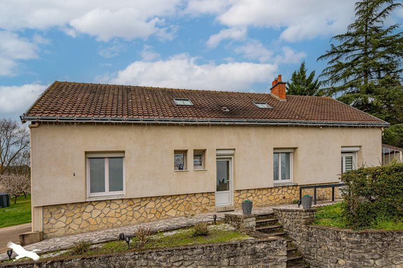 Vente Maison STE MAURE DE TOURAINE - 6 pièces -158 m² - (37800)