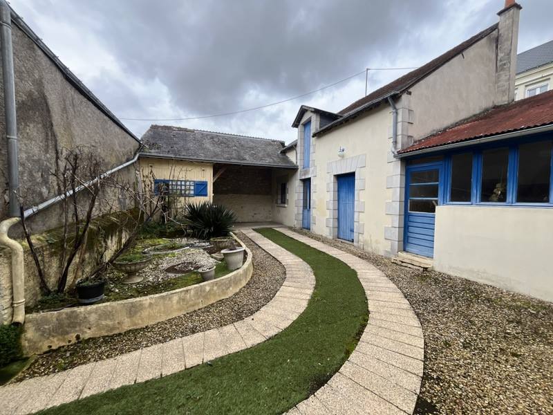 Vente Maison STE MAURE DE TOURAINE - 6 pièces -160 m² - (37800)