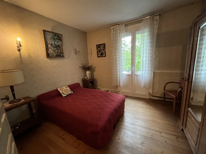 Vente Maison STE MAURE DE TOURAINE - 6 pièces -180 m² - (37800)