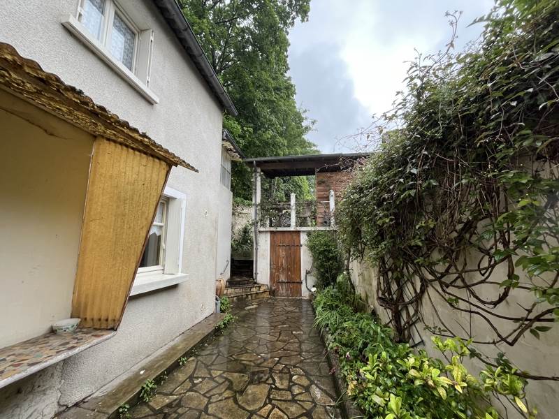 Vente Maison STE MAURE DE TOURAINE - 6 pièces -180 m² - (37800)