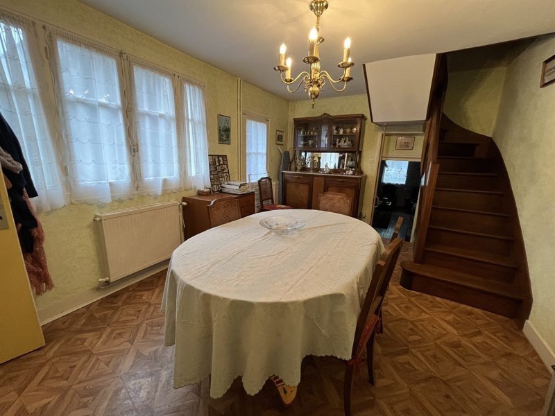 Vente Maison STE MAURE DE TOURAINE - 6 pièces -180 m² - (37800)