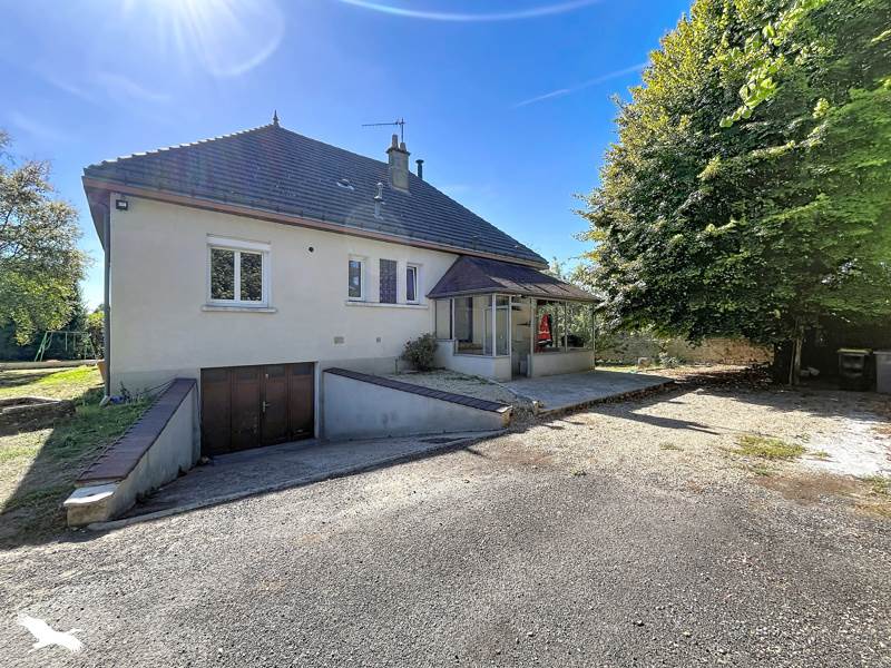 Vente Maison STE MAURE DE TOURAINE 37800 6 pièces - 150 m²