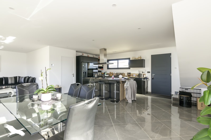 Vente Maison ADISSAN - 4 pièces -101 m² - (34230)