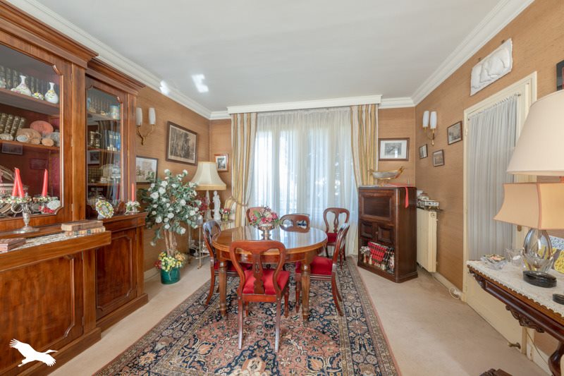 Vente Maison ISSY LES MOULINEAUX - 6 pièces -150 m² - (92130)