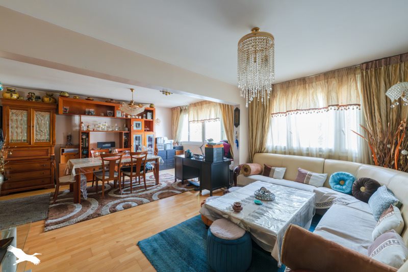 Vente Appartement CLICHY - 4 pièces -89 m² - (92110)