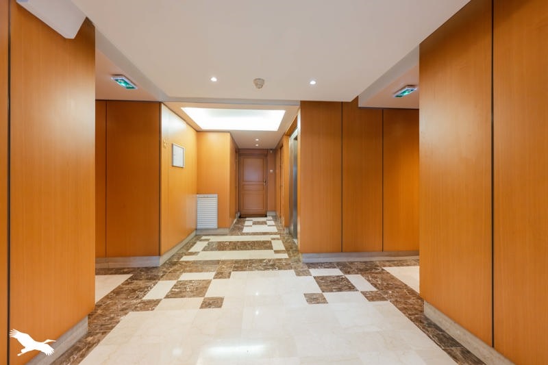 Vente Appartement LEVALLOIS PERRET - 4 pièces -92 m² - (92300)