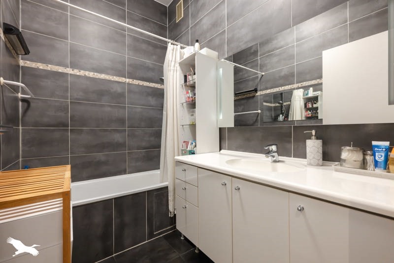 Vente Appartement CLICHY - 4 pièces -82 m² - (92110)