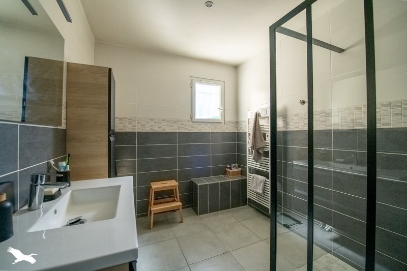 Vente Maison AMBARES ET LAGRAVE - 5 pièces -127 m² - (33440)
