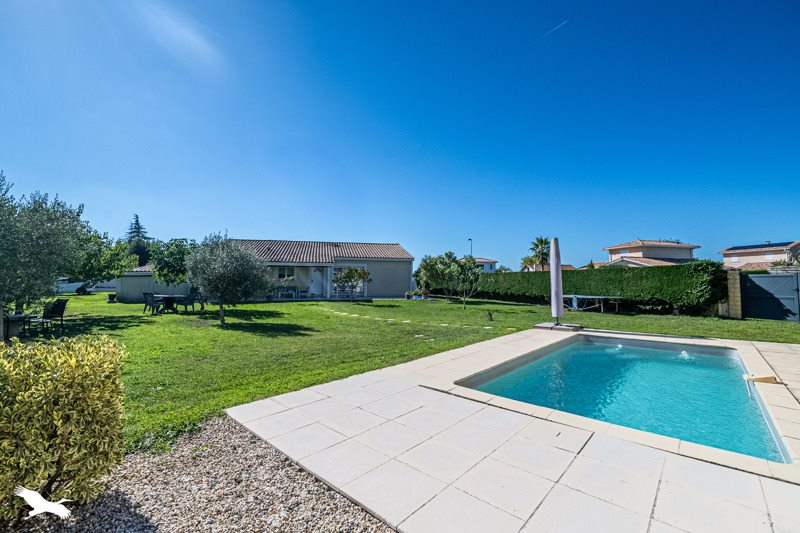 Vente Maison AMBARES ET LAGRAVE - 5 pièces -127 m² - (33440)