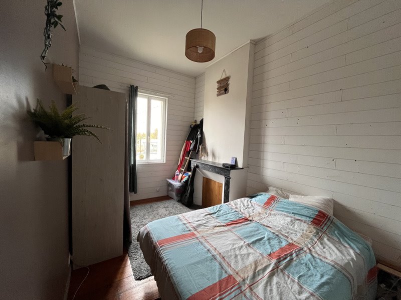Vente Maison AMBARES ET LAGRAVE - 4 pièces -82 m² - (33440)