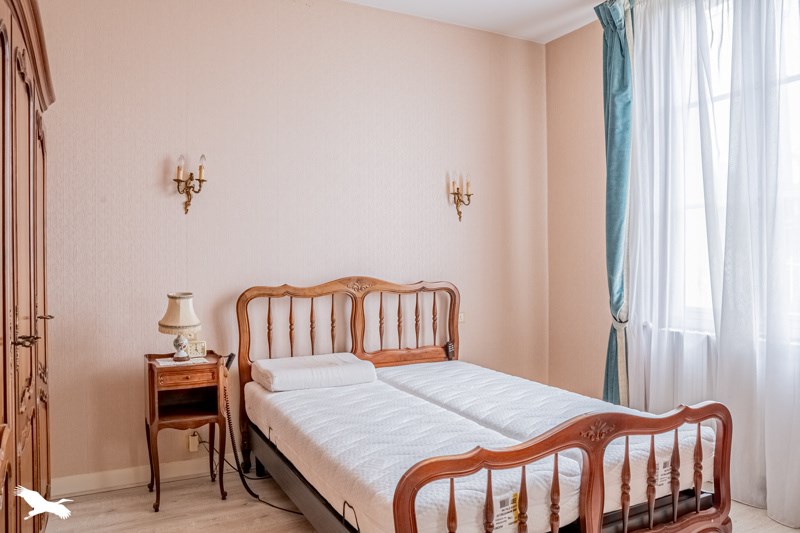 Vente Maison AMBARES ET LAGRAVE - 4 pièces -120 m² - (33440)
