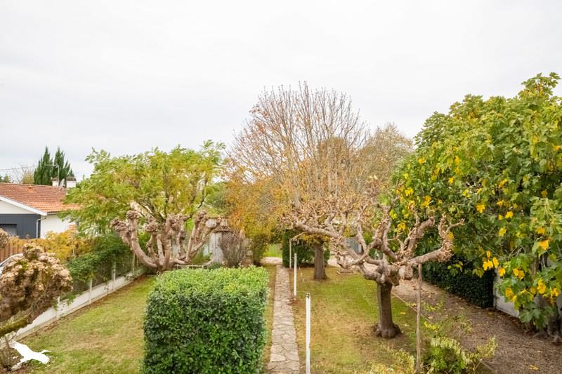 Vente Maison AMBARES ET LAGRAVE - 4 pièces -120 m² - (33440)